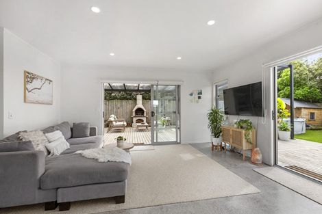 Photo of property in 20d Manukau Road, Raglan, 3225