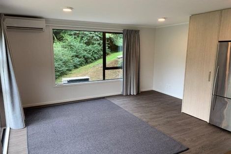 Photo of property in 3 Chevalier Way, Crofton Downs, Wellington, 6035