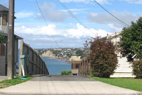 Photo of property in 21a Ridge Road, Waiake, Auckland, 0630