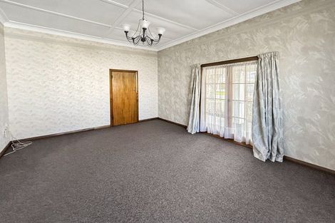 Photo of property in 1 Parkes Avenue, Saint Johns Hill, Whanganui, 4501