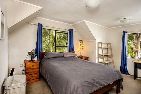 Photo of property in 94a Konini Road, Titirangi, Auckland, 0604