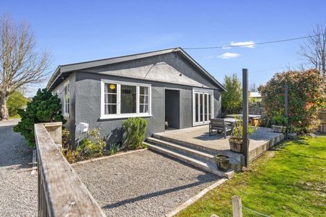 Photo of property in 24 Kuratawhiti Street, Greytown, 5712