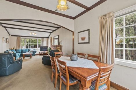 Photo of property in 195 Queen Street, Northcote Point, Auckland, 0627