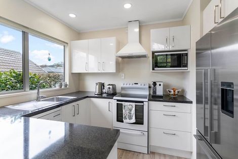 Photo of property in 1/19 Simon Ellice Drive, Bayview, Auckland, 0629