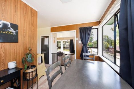 Photo of property in 2 Oaklea Avenue, Marton, 4710