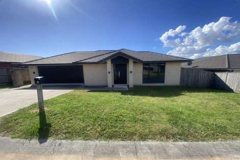 Photo of property in 8 Ewins Lane, Pokeno, 2402