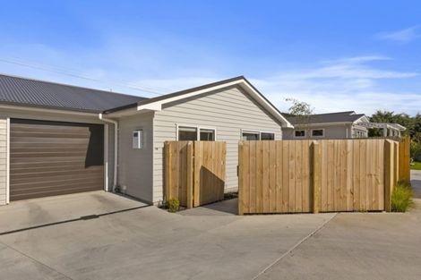 Photo of property in 6b Petherick Street, Taita, Lower Hutt, 5011