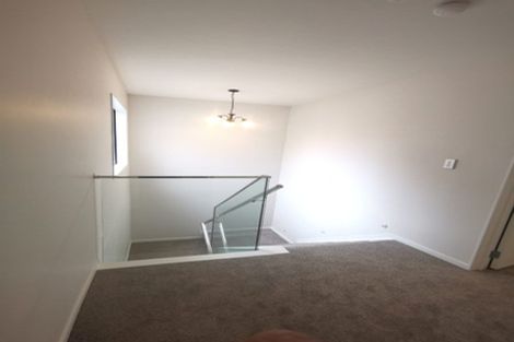 Photo of property in 55 Mangere Road, Otahuhu, Auckland, 1062