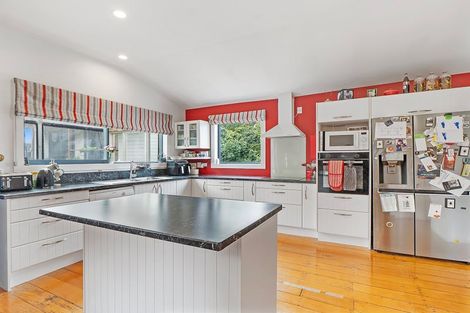 Photo of property in 297 Lake Terrace Road, Shirley, Christchurch, 8061