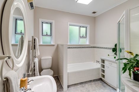 Photo of property in 25 Waterhouse Street, Taradale, Napier, 4112