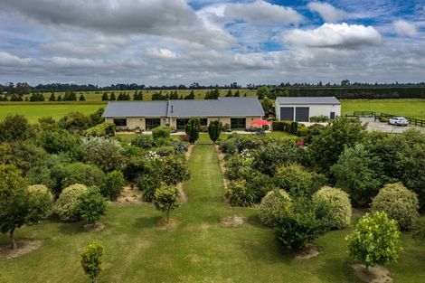 Photo of property in 967 North Eyre Road, West Eyreton, Rangiora, 7475