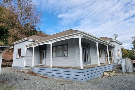 Photo of property in 26 Puketahi Street, Greymouth, 7805