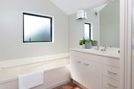 Photo of property in 38b Aranui Road, Mapua, 7005