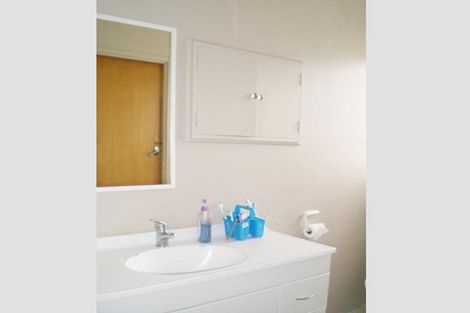 Photo of property in 46 Mckinstry Avenue, Mangere East, Auckland, 2024