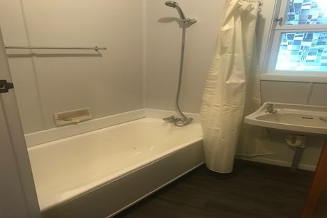 Photo of property in 460 High Street South, Carterton, 5713