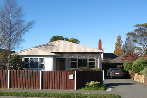 Photo of property in 174 Main North Road, Redwood, Christchurch, 8051