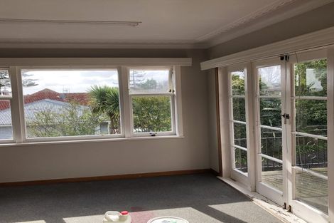 Photo of property in 4 Humphrey Kemp Avenue, Henderson, Auckland, 0612