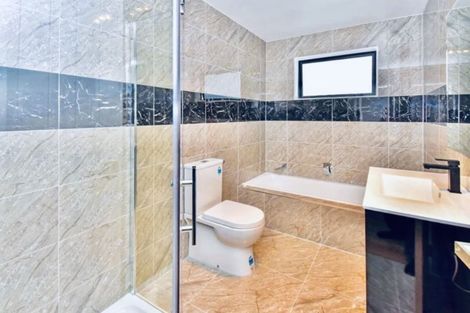 Photo of property in 19a Surrey Street, Hawera, 4610