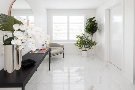 Photo of property in 6/89 Fisher Parade, Sunnyhills, Auckland, 2010