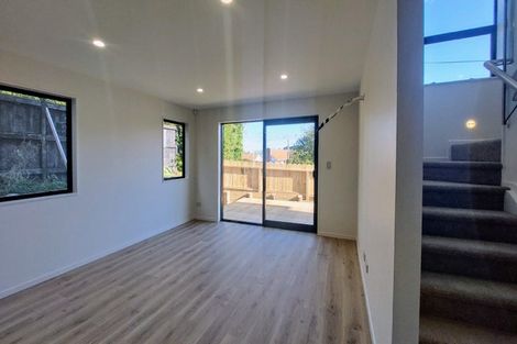 Photo of property in 345 East Coast Road, Mairangi Bay, Auckland, 0630