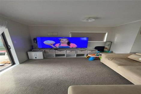 Photo of property in 10 Carey Place, Otara, Auckland, 2023