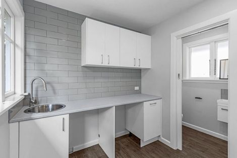 Photo of property in 202 Weston Road, St Albans, Christchurch, 8052