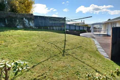 Photo of property in 4 Hanlon Street, Halfway Bush, Dunedin, 9010