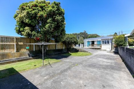 Photo of property in 10 Kingwell Street, Moturoa, New Plymouth, 4310