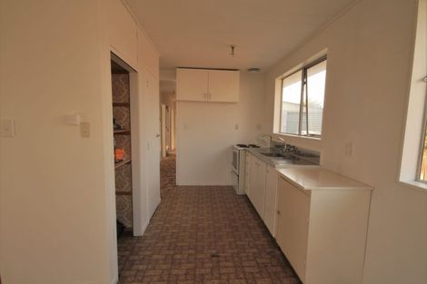 Photo of property in 2 Montgomery Street, Waipukurau, 4200