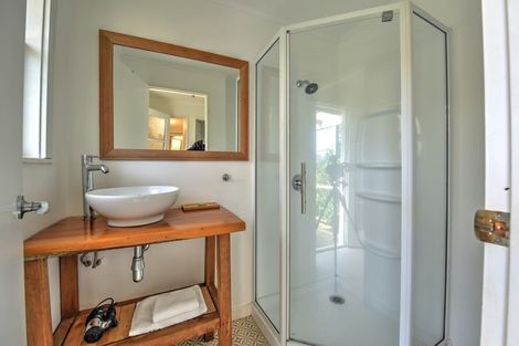 Photo of property in 501 Waikawa Curio Bay Road, Curio Bay, Tokanui, 9884