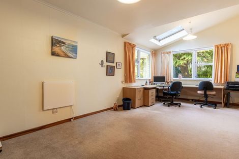 Photo of property in 249 Te Moana Road, Waikanae, 5036