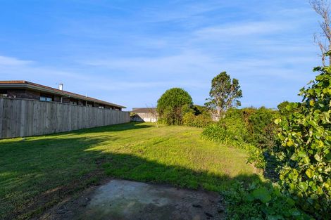 Photo of property in 57a Karina Road, Merrilands, New Plymouth, 4312