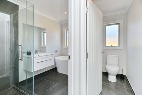 Photo of property in 106 Petries Road, Woodend, 7610