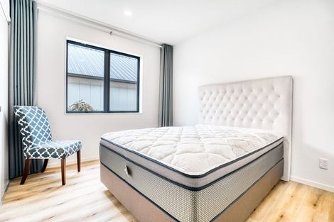 Photo of property in 30 Morus Road, Massey, Auckland, 0614