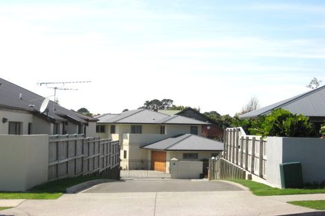 Photo of property in 176a Heta Road, Highlands Park, New Plymouth, 4312