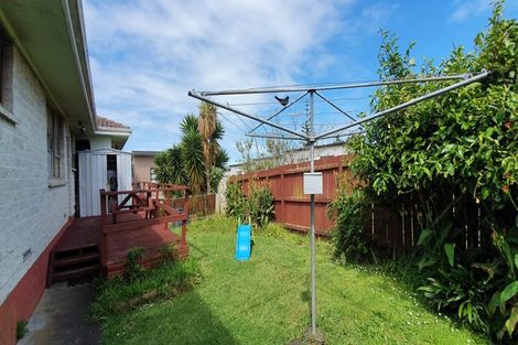 Photo of property in 2/11 Wyllie Road, Papatoetoe, Auckland, 2025