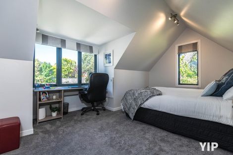 Photo of property in 17a Simla Crescent, Khandallah, Wellington, 6035