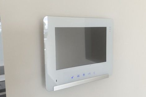 Photo of property in 7/5 Peachgrove Road, Te Atatu Peninsula, Auckland, 0610