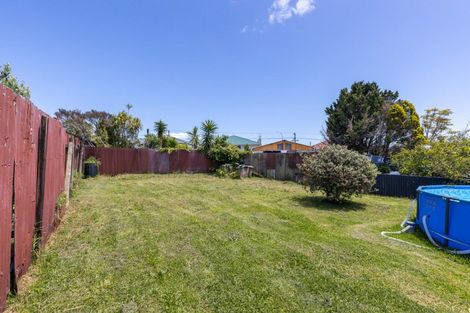 Photo of property in 7 Watene Crescent, Waitara, 4320