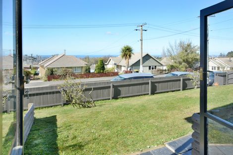 Photo of property in 4 Hanlon Street, Halfway Bush, Dunedin, 9010