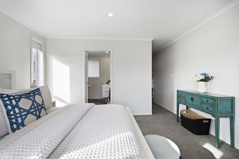 Photo of property in 147c Portsmouth Road, Bombay, 2675