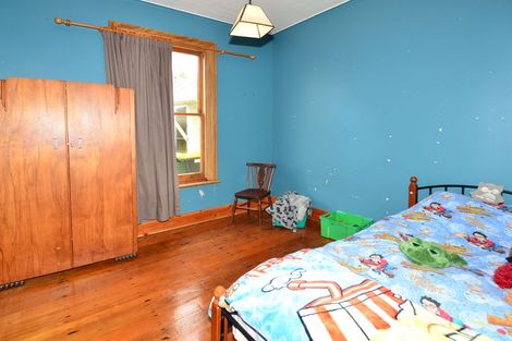 Photo of property in 11 Henderson Street, Mornington, Dunedin, 9011