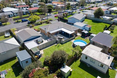 Photo of property in 27 Cotton Street, St Andrews, Hamilton, 3200