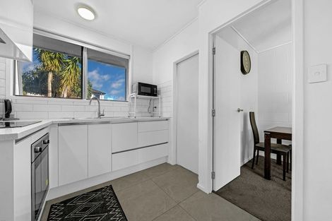Photo of property in 2/26 Airfield Road, Takanini, 2112