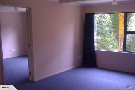 Photo of property in 20 Bryers Place, Bayview, Auckland, 0629