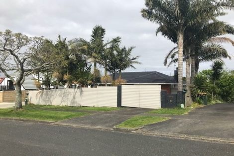 Photo of property in 33 Howe Street, Howick, Auckland, 2014