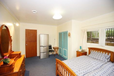 Photo of property in 17 Barlow Place, Chatswood, Auckland, 0626