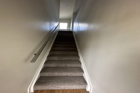 Photo of property in 13 Millcroft Lane, Ranui, Auckland, 0612