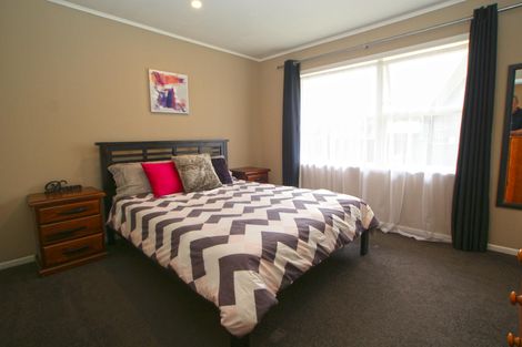 Photo of property in 37 Aberdeen Drive, Dinsdale, Hamilton, 3204