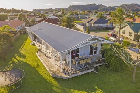 Photo of property in 29 Springbok Avenue, Whitianga, 3510
